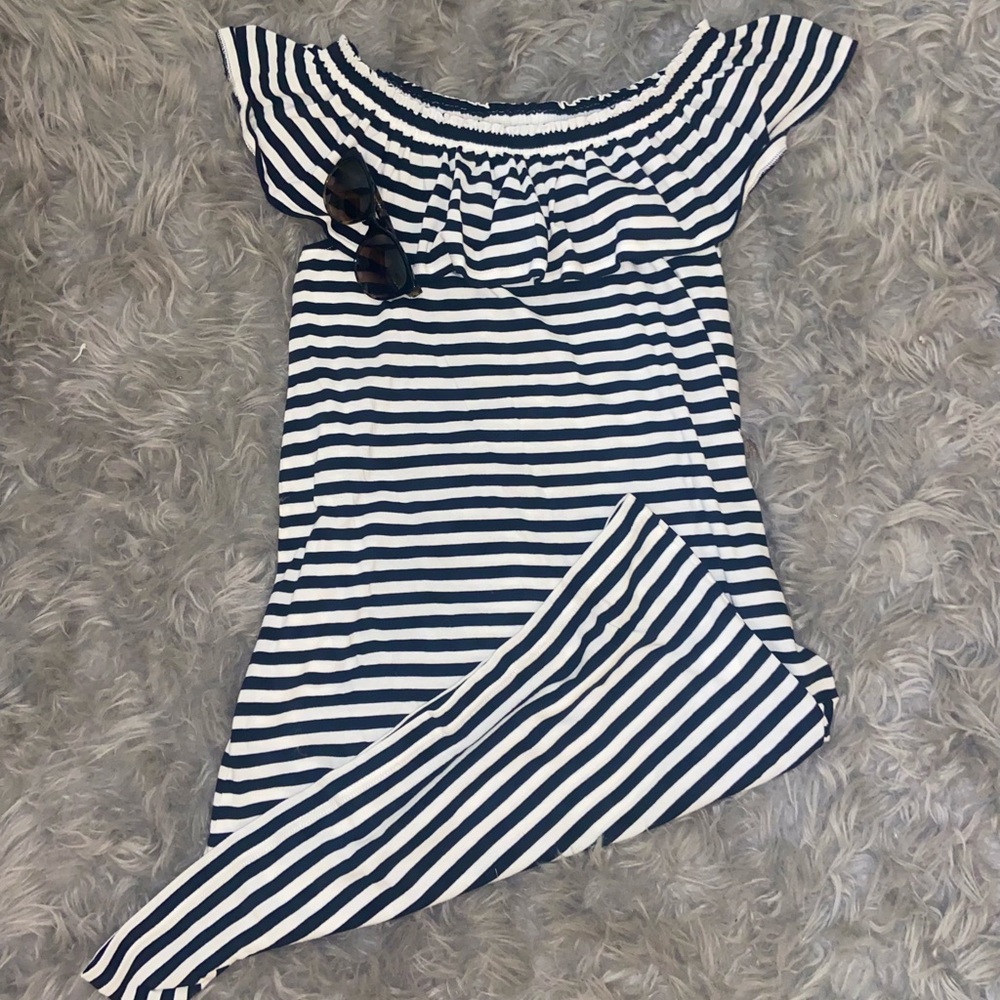 Kate Spade Droome Street B&W Off Shoulder Dress. Size: M 🤍🖤♠️